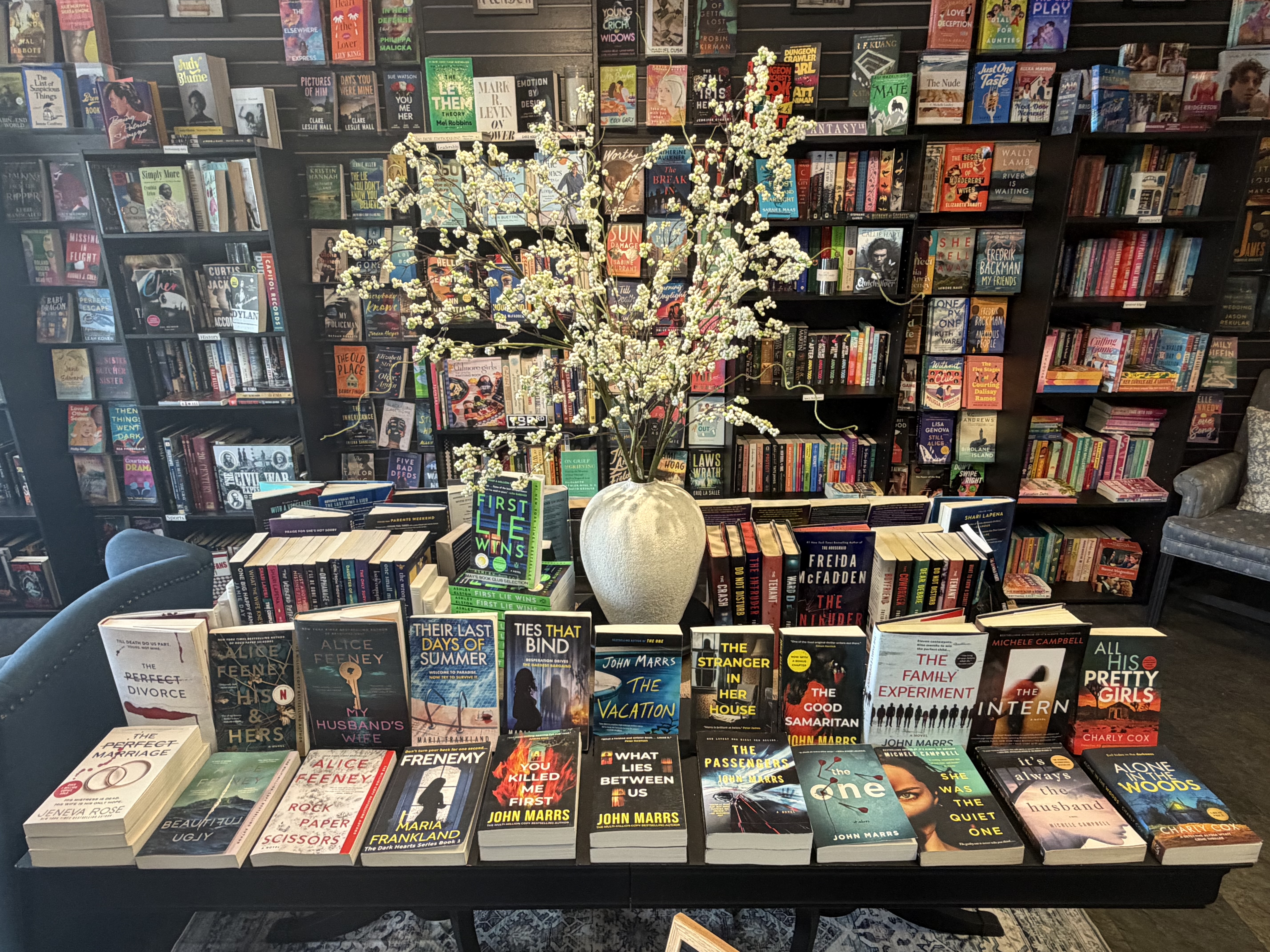 Interior of A NEW CHAPTER